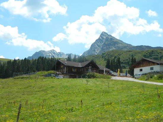 Sentiero delle Malghe di Racines