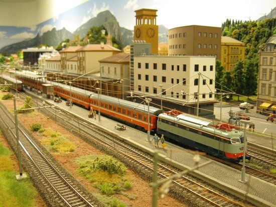 Mondotreno